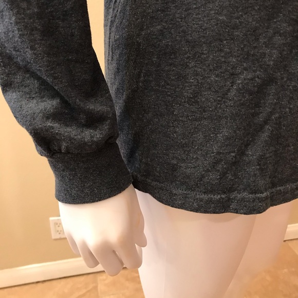 Cats Long Sleeve Graphic Tee Womens Size Small Grey Spell Out Paw Print - Picture 7 of 13